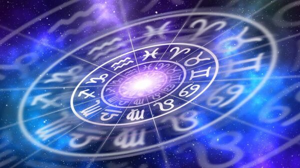 How To Become An Astrologer