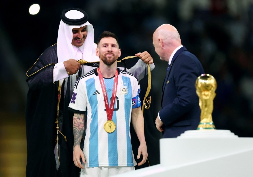 Lionel Messi shines as Argentina defeats France 4-2 on penalties to win the tournament